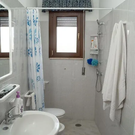 Rustica Al Mare 펜션 토레 산 지오반니 우겐토